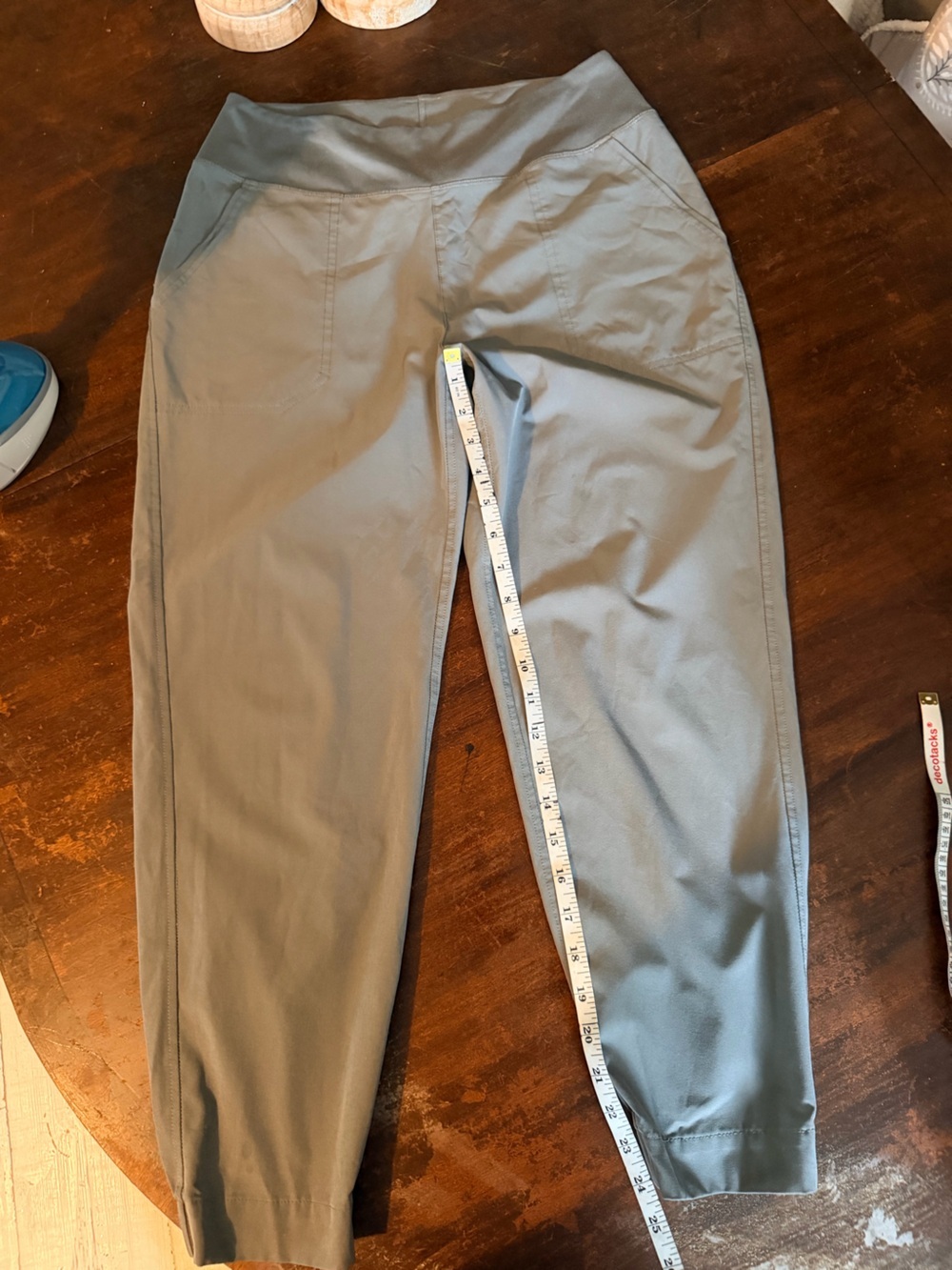Patagonia Women’s Gray Performance Jogger/hiking  Pants  sz small